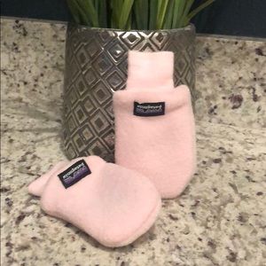 Patagonia fleece mittens